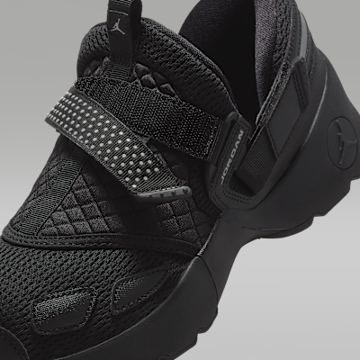 Jordan Trunner LX Women s Shoes. Nike NO